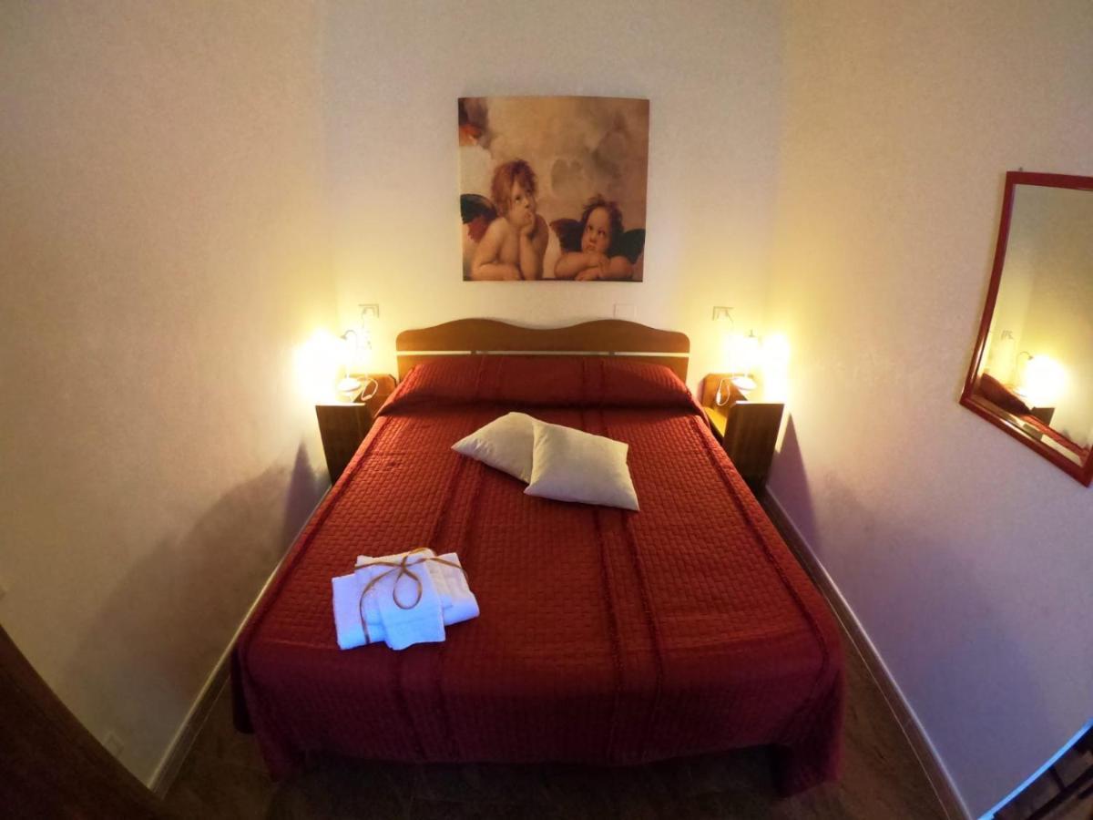 Le Stanze Di Ricci - Affittacamere Low Cost Lesina Eksteriør billede
